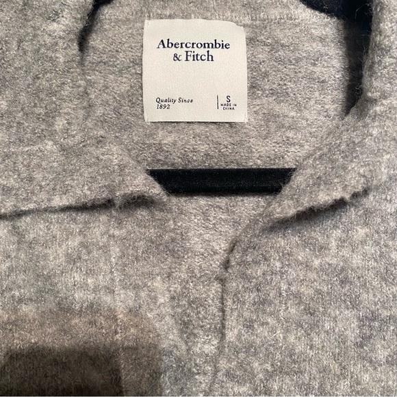 Wool grey collared sweater - Picture 1 of 2